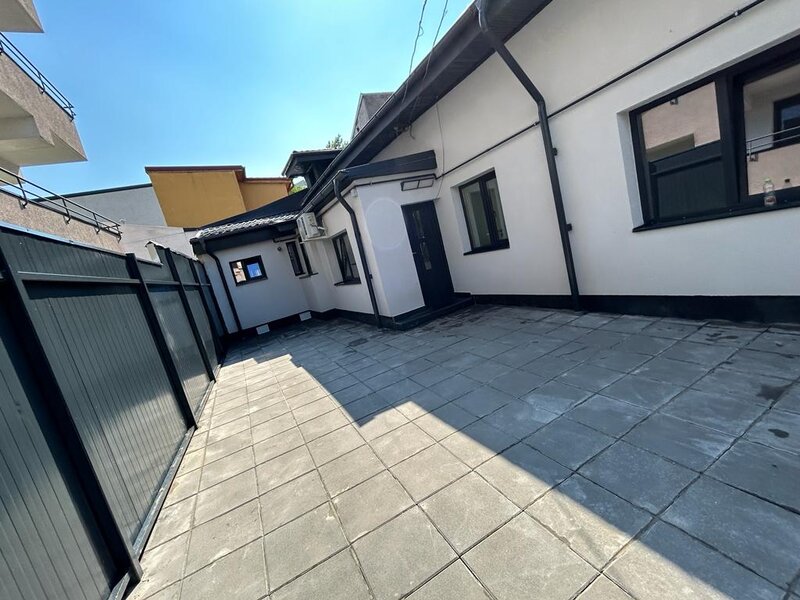 Bucur Obor, Str Litovoi