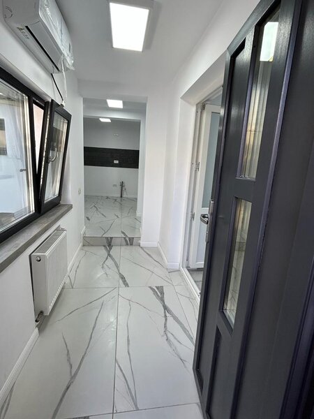 Bucur Obor, Str Litovoi